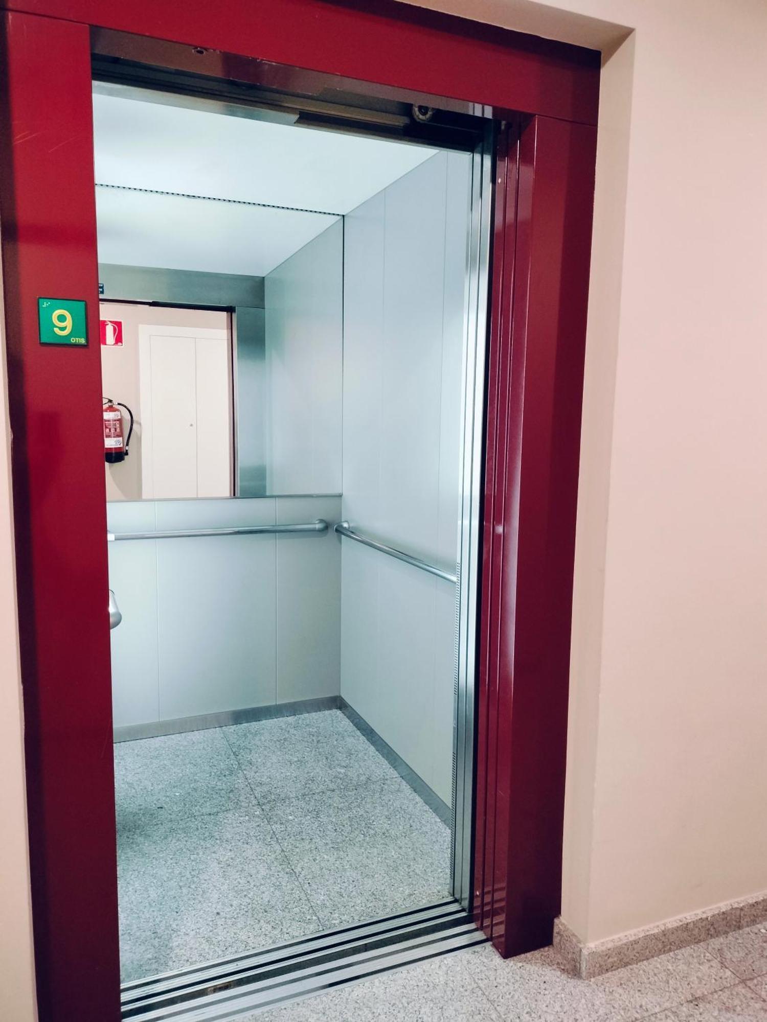 Apartamento PATXIKE con PARKING en el mismo edificio Bermeo Exterior foto