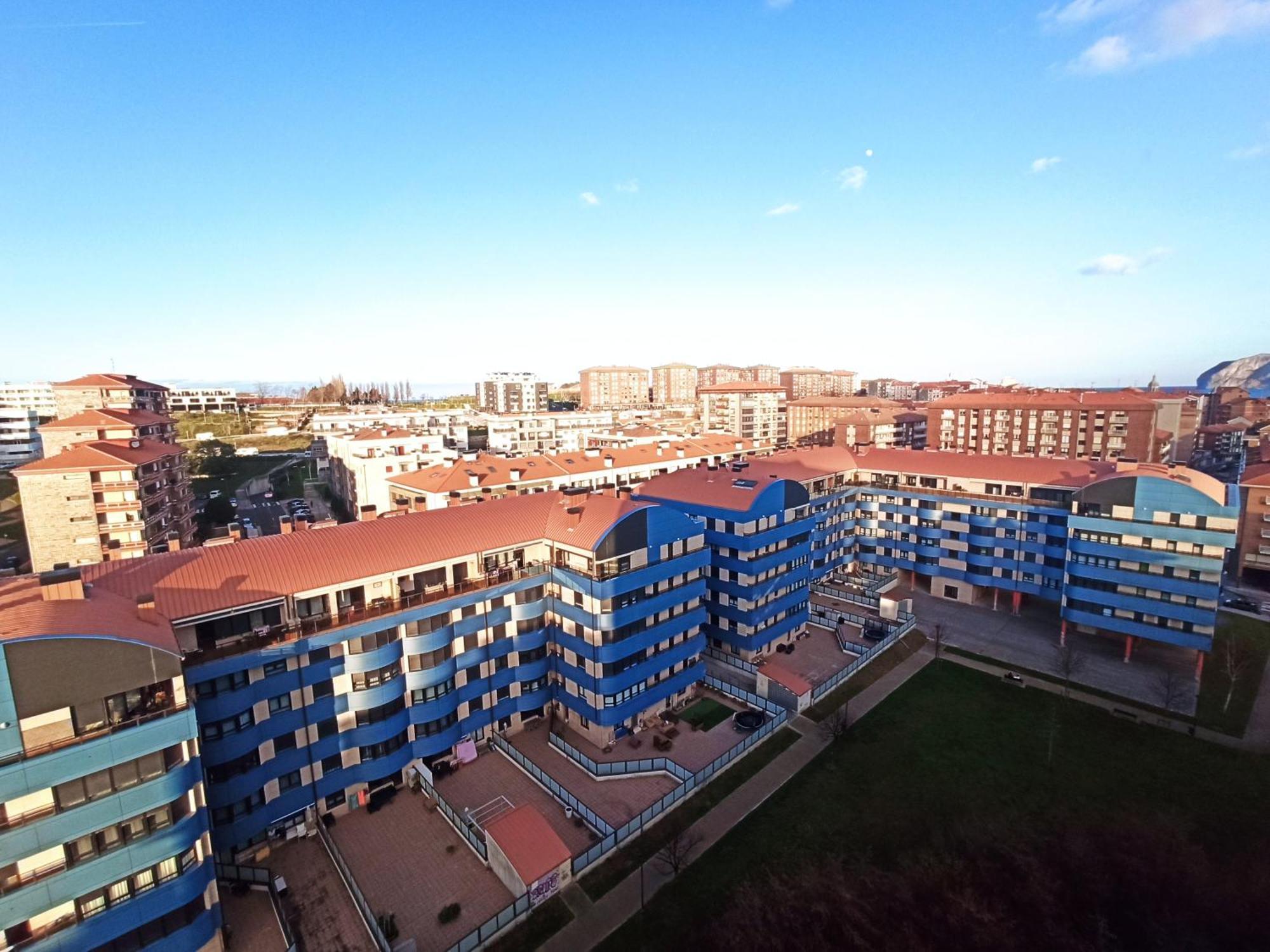 Apartamento PATXIKE con PARKING en el mismo edificio Bermeo Habitación foto